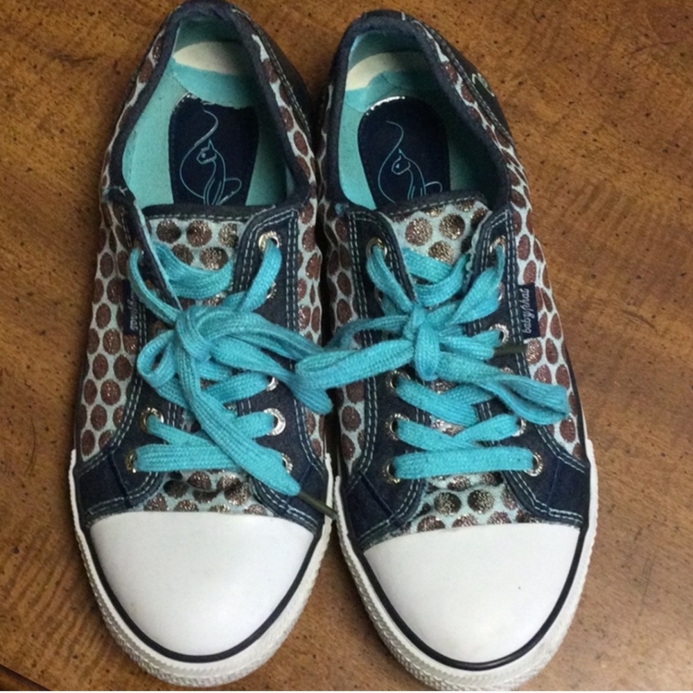 Baby Phat Size 9 Sneakers